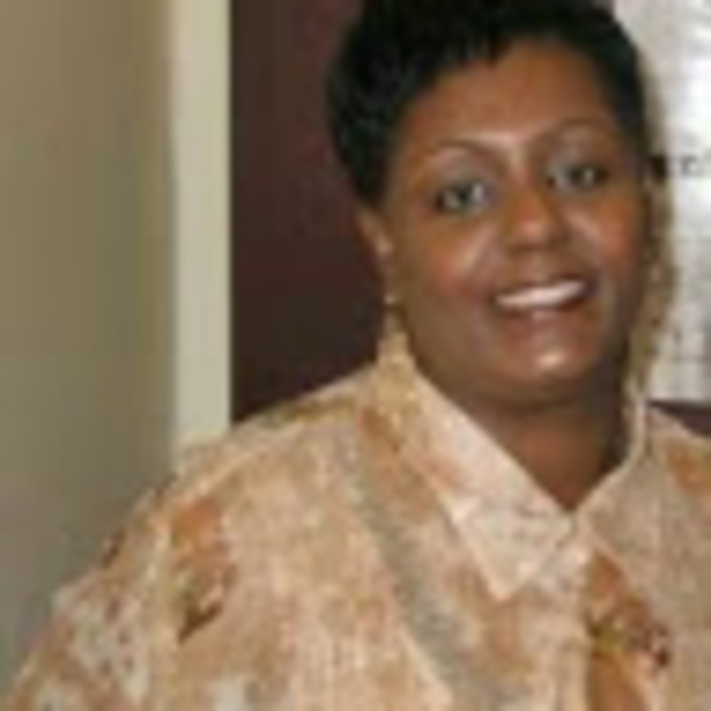 Meet your Posher, Dionne maryse